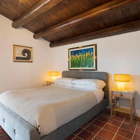 Corte Antigua Rosolini