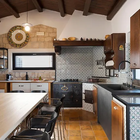 Corte Antigua Villa *