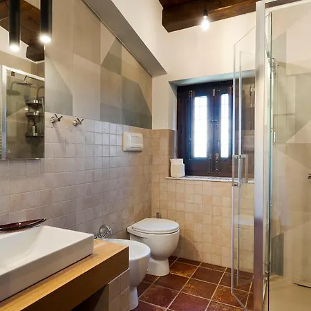Corte Antigua * Розолини