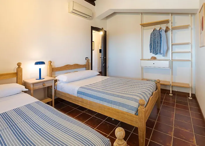 Corte Antigua * 罗索利尼