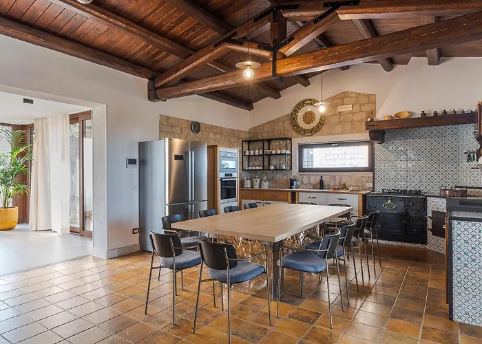 Corte Antigua Villa Rosolini