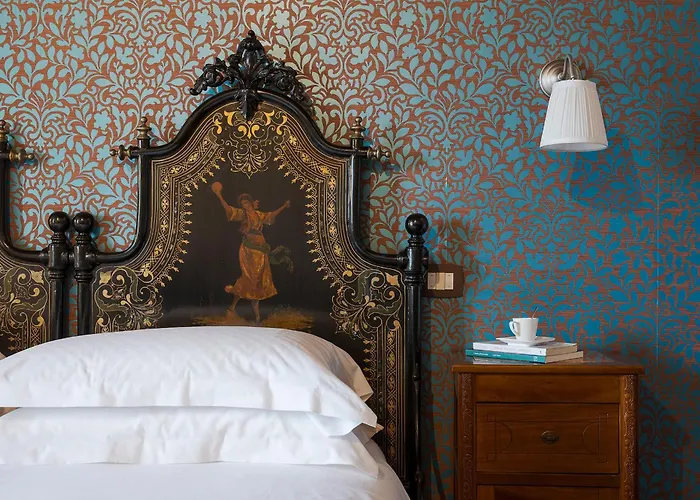 Corte Antigua 罗索利尼